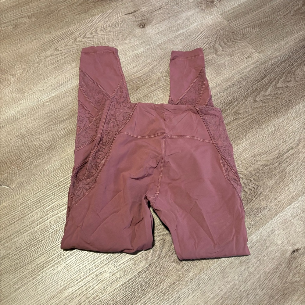 Lululemon Wunder Under High Rise Tight - Picture 2 of 6